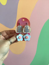 Load image into Gallery viewer, "A Book A Day..." Daisy Earrings