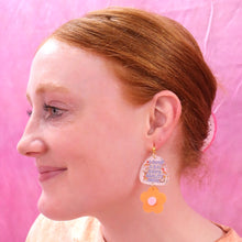 Load image into Gallery viewer, "A Book A Day..." Daisy Earrings